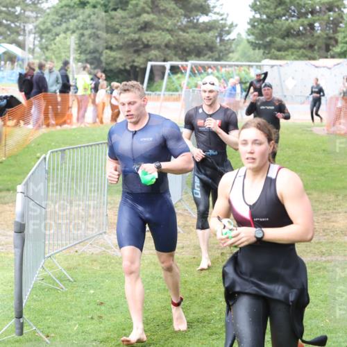 14.06.2026 - 7 Türme Triathlon Andreas Tolksdorf http://msf.ph/oto/9812381 14.06.2026 11:34:05 Schwimmen  meine-sportfotos.de