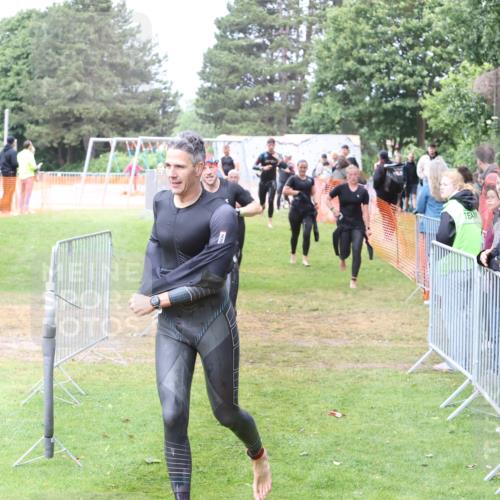 14.06.2026 - 7 Türme Triathlon Andreas Tolksdorf http://msf.ph/oto/9812495 14.06.2026 11:37:20 Schwimmen  meine-sportfotos.de