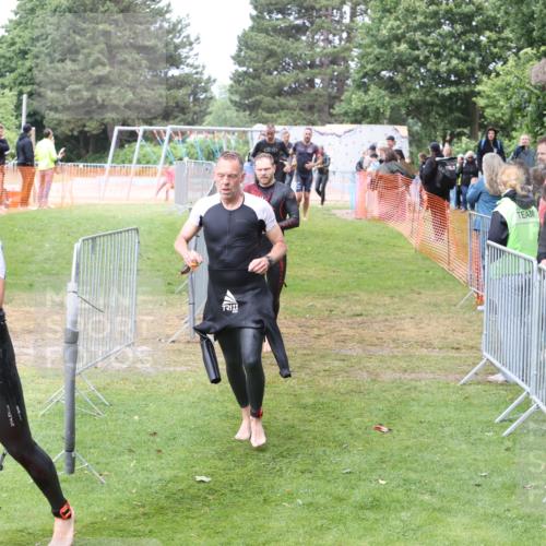 14.06.2026 - 7 Türme Triathlon Andreas Tolksdorf http://msf.ph/oto/9812512 14.06.2026 11:37:32 Schwimmen  meine-sportfotos.de