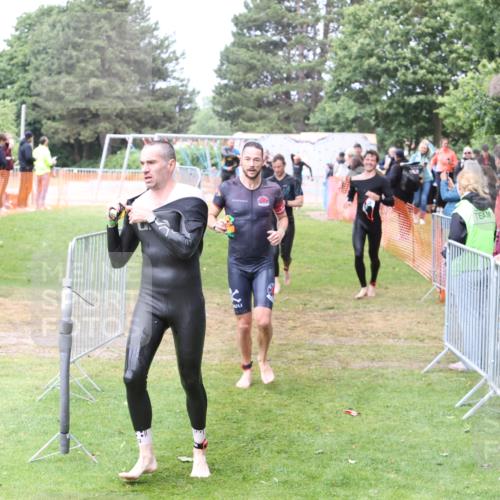 14.06.2026 - 7 Türme Triathlon Andreas Tolksdorf http://msf.ph/oto/9812521 14.06.2026 11:37:40 Schwimmen  meine-sportfotos.de