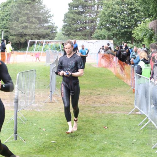 14.06.2026 - 7 Türme Triathlon Andreas Tolksdorf http://msf.ph/oto/9812530 14.06.2026 11:37:44 Schwimmen  meine-sportfotos.de