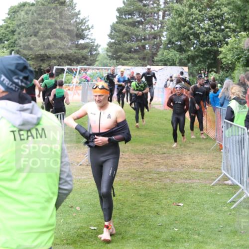 14.06.2026 - 7 Türme Triathlon Andreas Tolksdorf http://msf.ph/oto/9812553 14.06.2026 11:38:04 Schwimmen  meine-sportfotos.de