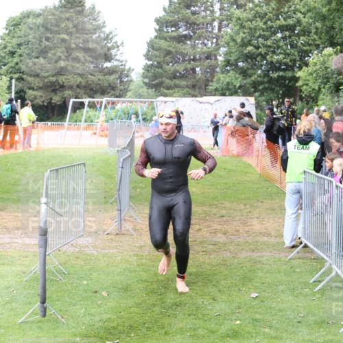 14.06.2026 - 7 Türme Triathlon Andreas Tolksdorf http://msf.ph/oto/9812587 14.06.2026 11:38:40 Schwimmen  meine-sportfotos.de