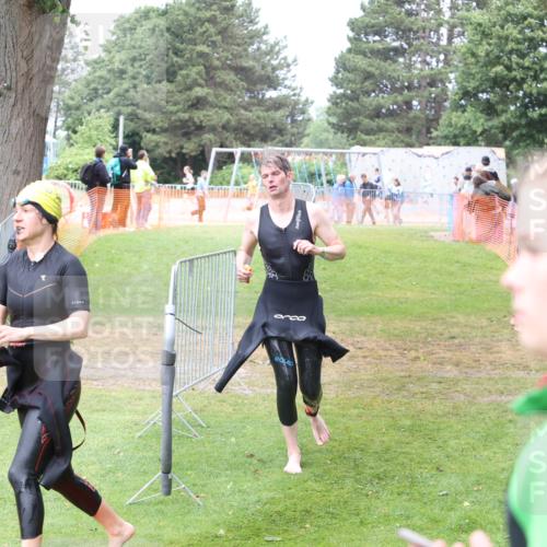 14.06.2026 - 7 Türme Triathlon Andreas Tolksdorf http://msf.ph/oto/9812618 14.06.2026 11:39:20 Schwimmen  meine-sportfotos.de