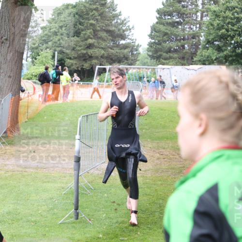 14.06.2026 - 7 Türme Triathlon Andreas Tolksdorf http://msf.ph/oto/9812619 14.06.2026 11:39:20 Schwimmen  meine-sportfotos.de