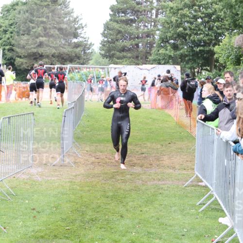14.06.2026 - 7 Türme Triathlon Andreas Tolksdorf http://msf.ph/oto/9812635 14.06.2026 11:39:55 Schwimmen  meine-sportfotos.de