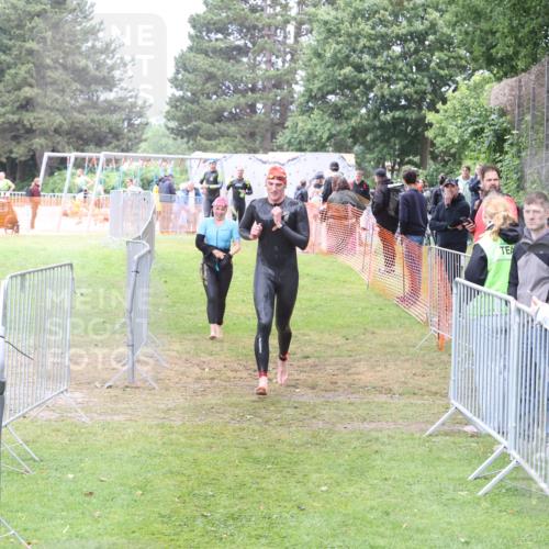 14.06.2026 - 7 Türme Triathlon Andreas Tolksdorf http://msf.ph/oto/9812657 14.06.2026 11:41:12 Schwimmen  meine-sportfotos.de