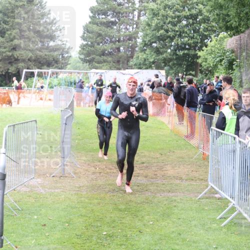 14.06.2026 - 7 Türme Triathlon Andreas Tolksdorf http://msf.ph/oto/9812659 14.06.2026 11:41:13 Schwimmen  meine-sportfotos.de