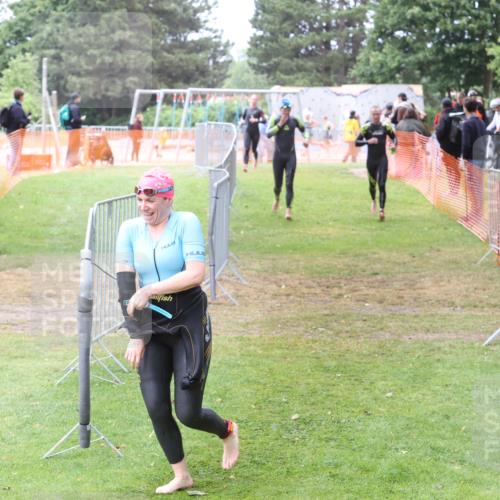 14.06.2026 - 7 Türme Triathlon Andreas Tolksdorf http://msf.ph/oto/9812663 14.06.2026 11:41:17 Schwimmen  meine-sportfotos.de