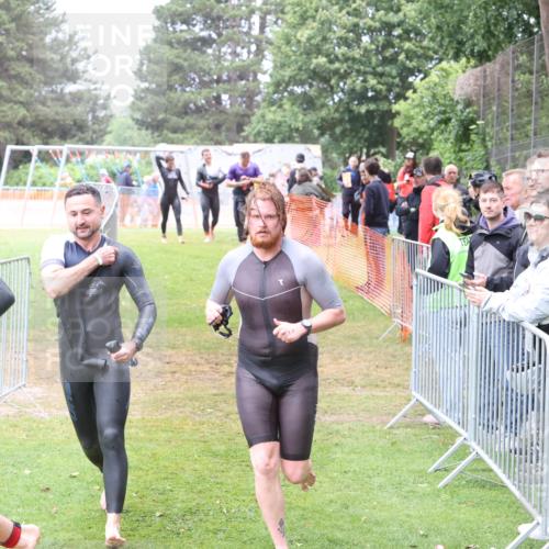 14.06.2026 - 7 Türme Triathlon Andreas Tolksdorf http://msf.ph/oto/9812694 14.06.2026 11:42:08 Schwimmen  meine-sportfotos.de