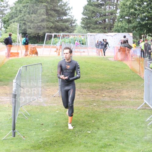 14.06.2026 - 7 Türme Triathlon Andreas Tolksdorf http://msf.ph/oto/9812718 14.06.2026 11:44:20 Schwimmen  meine-sportfotos.de