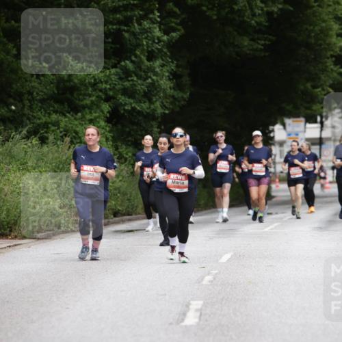 14.06.2026 - REWE Women's Run Jannik Wohlers http://msf.ph/oto/9812728 14.06.2026 11:05:30 Laufen 3, 5191 meine-sportfotos.de