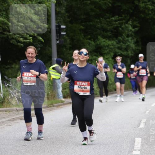 14.06.2026 - REWE Women's Run Jannik Wohlers http://msf.ph/oto/9812758 14.06.2026 11:05:38 Laufen 5847, 5191, 57 meine-sportfotos.de