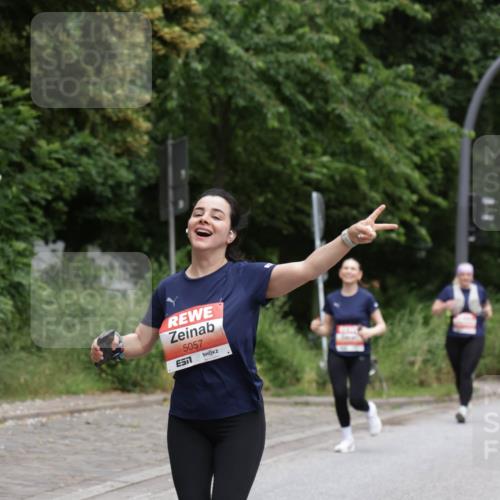 14.06.2026 - REWE Women's Run Jannik Wohlers http://msf.ph/oto/9812782 14.06.2026 11:05:43 Laufen 5057 meine-sportfotos.de