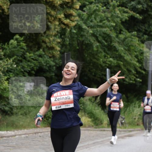 14.06.2026 - REWE Women's Run Jannik Wohlers http://msf.ph/oto/9812786 14.06.2026 11:05:43 Laufen 5057, 7 meine-sportfotos.de