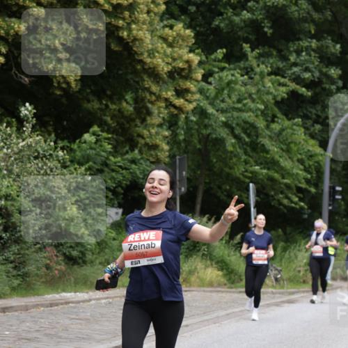 14.06.2026 - REWE Women's Run Jannik Wohlers http://msf.ph/oto/9812790 14.06.2026 11:05:43 Laufen 5057, 657 meine-sportfotos.de