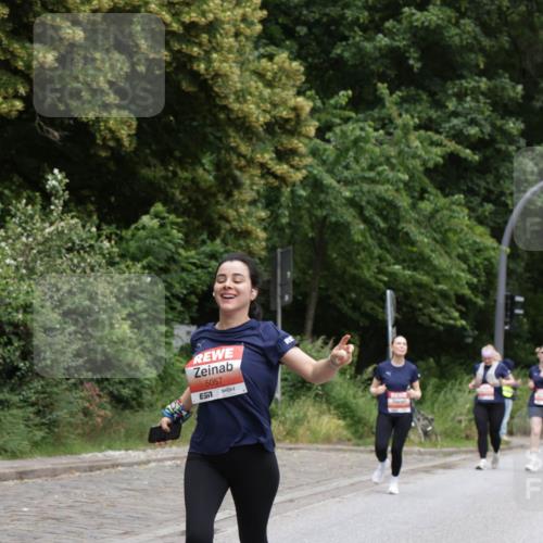 14.06.2026 - REWE Women's Run Jannik Wohlers http://msf.ph/oto/9812791 14.06.2026 11:05:43 Laufen 5057, 57 meine-sportfotos.de