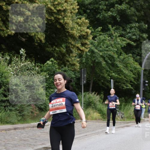 14.06.2026 - REWE Women's Run Jannik Wohlers http://msf.ph/oto/9812794 14.06.2026 11:05:43 Laufen 5057, 57 meine-sportfotos.de