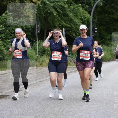 14.06.2026 - REWE Women's Run Jannik Wohlers http://msf.ph/oto/9812831 14.06.2026 11:05:50 Laufen 6033, 7, 5645, 5678, 57 meine-sportfotos.de