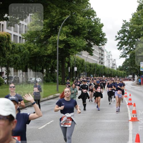 14.06.2026 - REWE Women's Run Jannik Wohlers http://msf.ph/oto/9812850 14.06.2026 10:39:17 Laufen 5132 meine-sportfotos.de
