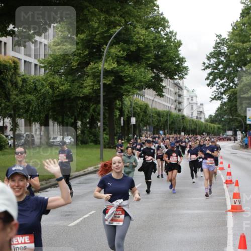 14.06.2026 - REWE Women's Run Jannik Wohlers http://msf.ph/oto/9812852 14.06.2026 10:39:17 Laufen 5801, 7 meine-sportfotos.de