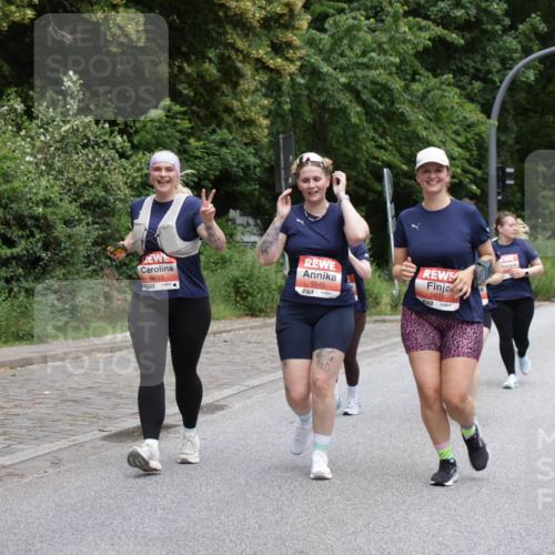 14.06.2026 - REWE Women's Run Jannik Wohlers http://msf.ph/oto/9812853 14.06.2026 11:05:51 Laufen 6033, 5645, 5678 meine-sportfotos.de