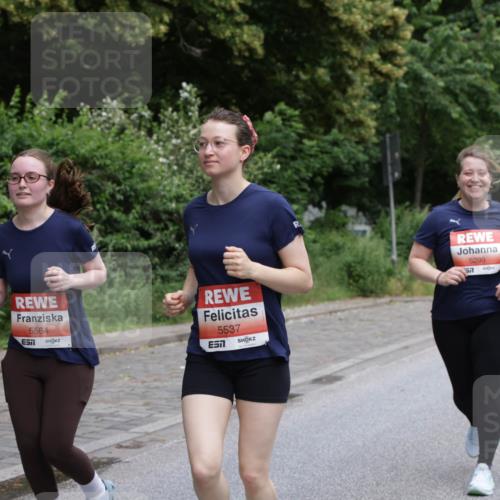14.06.2026 - REWE Women's Run Jannik Wohlers http://msf.ph/oto/9812868 14.06.2026 11:05:54 Laufen 5564, 5537, 7, 5299, 577 meine-sportfotos.de