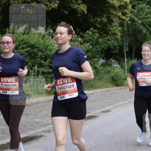 14.06.2026 - REWE Women's Run Jannik Wohlers http://msf.ph/oto/9812874 14.06.2026 11:05:54 Laufen 5564, 5537, 7, 7 meine-sportfotos.de