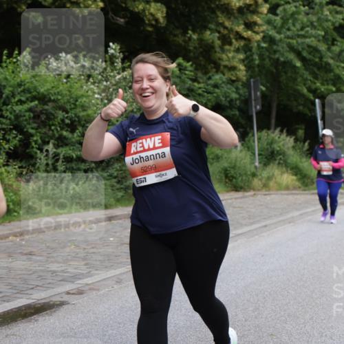 14.06.2026 - REWE Women's Run Jannik Wohlers http://msf.ph/oto/9812891 14.06.2026 11:05:55 Laufen 5299, 7 meine-sportfotos.de