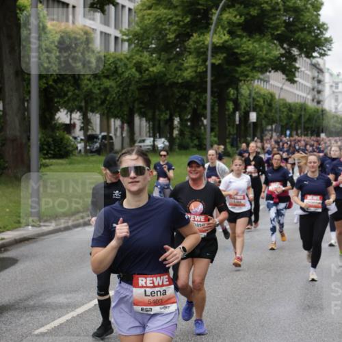 14.06.2026 - REWE Women's Run Jannik Wohlers http://msf.ph/oto/9812902 14.06.2026 10:39:23 Laufen 5403 meine-sportfotos.de