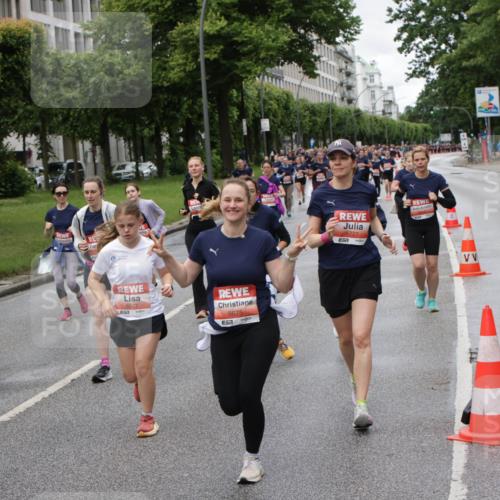 14.06.2026 - REWE Women's Run Jannik Wohlers http://msf.ph/oto/9812923 14.06.2026 10:39:25 Laufen 5821, 5675, 57, 5777 meine-sportfotos.de
