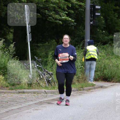 14.06.2026 - REWE Women's Run Jannik Wohlers http://msf.ph/oto/9812933 14.06.2026 11:06:00 Laufen 5781, 657 meine-sportfotos.de