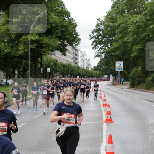14.06.2026 - REWE Women's Run Jannik Wohlers http://msf.ph/oto/9812952 14.06.2026 10:39:29 Laufen 77, 5226 meine-sportfotos.de