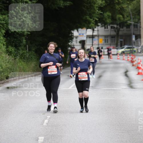 14.06.2026 - REWE Women's Run Jannik Wohlers http://msf.ph/oto/9812982 14.06.2026 11:06:15 Laufen 5151 meine-sportfotos.de