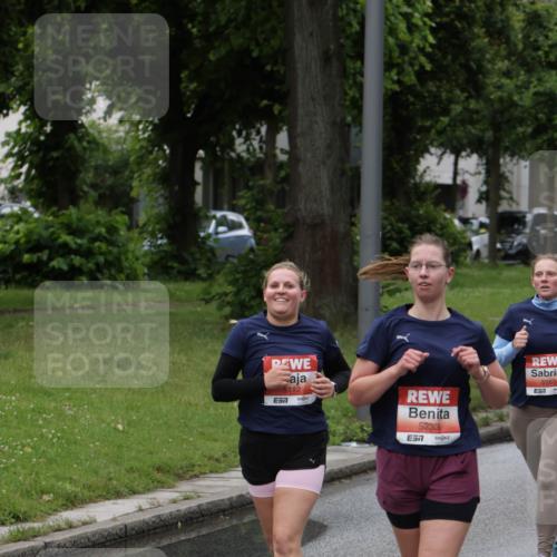 14.06.2026 - REWE Women's Run Jannik Wohlers http://msf.ph/oto/9812997 14.06.2026 10:39:34 Laufen 5112, 7, 5233, 7, 5569 meine-sportfotos.de