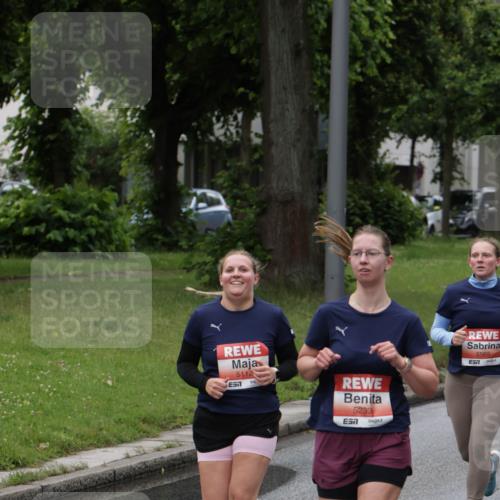 14.06.2026 - REWE Women's Run Jannik Wohlers http://msf.ph/oto/9813001 14.06.2026 10:39:34 Laufen 5112, 5233, 7, 5569, 7 meine-sportfotos.de