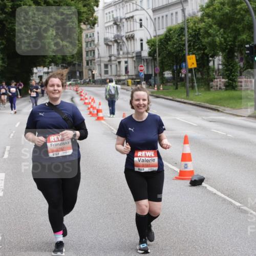 14.06.2026 - REWE Women's Run Jannik Wohlers http://msf.ph/oto/9813016 14.06.2026 11:06:25 Laufen 5152, 5151, 1 meine-sportfotos.de