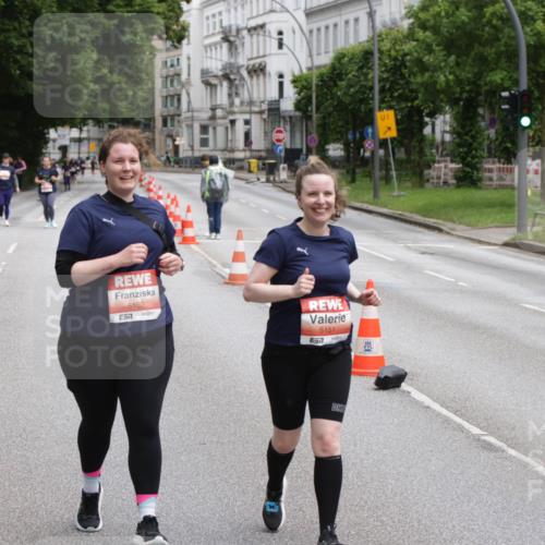 14.06.2026 - REWE Women's Run Jannik Wohlers http://msf.ph/oto/9813026 14.06.2026 11:06:26 Laufen 5152, 7, 5151, 01 meine-sportfotos.de