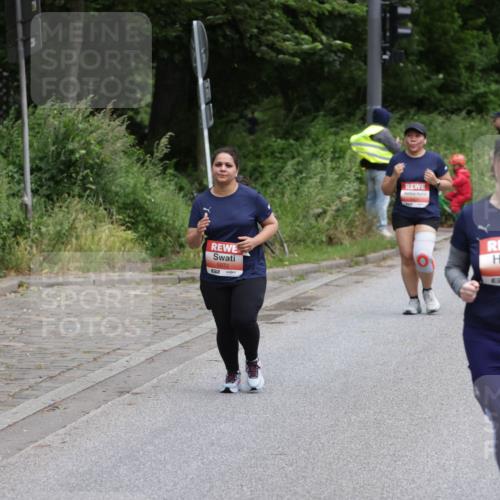 14.06.2026 - REWE Women's Run Jannik Wohlers http://msf.ph/oto/9813055 14.06.2026 11:06:40 Laufen 5972, 5668, 6511 meine-sportfotos.de