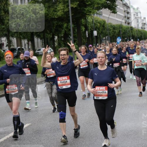 14.06.2026 - REWE Women's Run Jannik Wohlers http://msf.ph/oto/9813090 14.06.2026 10:39:44 Laufen 5966, 5455, 57, 5886, 7 meine-sportfotos.de