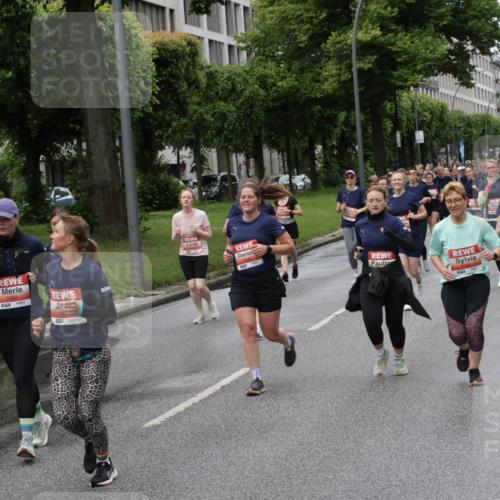 14.06.2026 - REWE Women's Run Jannik Wohlers http://msf.ph/oto/9813120 14.06.2026 10:39:46 Laufen 5991 meine-sportfotos.de