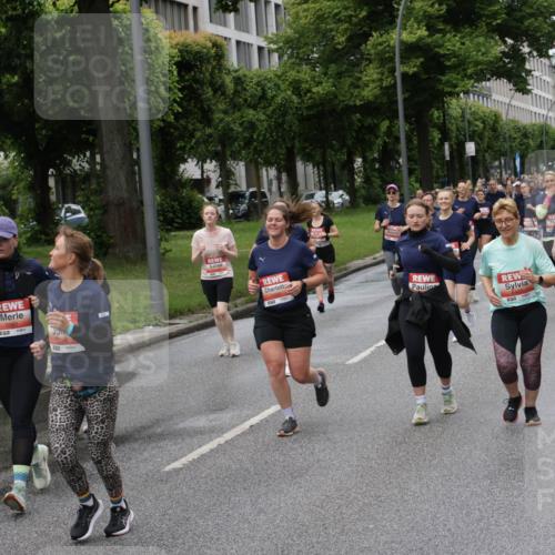 14.06.2026 - REWE Women's Run Jannik Wohlers http://msf.ph/oto/9813122 14.06.2026 10:39:46 Laufen 5991 meine-sportfotos.de