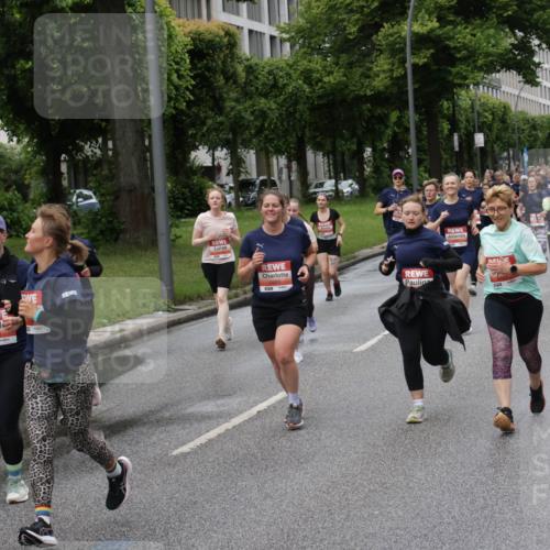 14.06.2026 - REWE Women's Run Jannik Wohlers http://msf.ph/oto/9813129 14.06.2026 10:39:47 Laufen 5991, 57 meine-sportfotos.de
