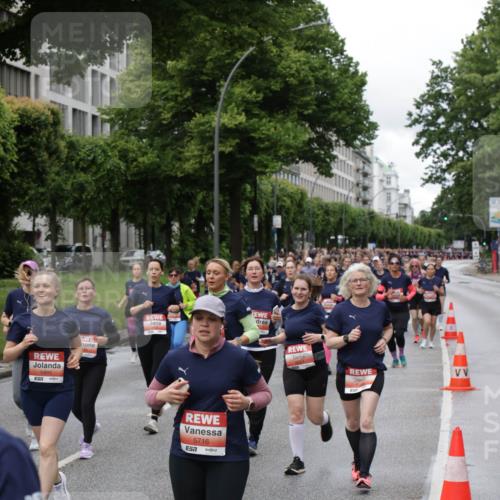 14.06.2026 - REWE Women's Run Jannik Wohlers http://msf.ph/oto/9813140 14.06.2026 10:39:50 Laufen 5885, 5716, 7, 60 meine-sportfotos.de