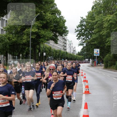 14.06.2026 - REWE Women's Run Jannik Wohlers http://msf.ph/oto/9813201 14.06.2026 10:39:56 Laufen 5453, 7, 5050 meine-sportfotos.de