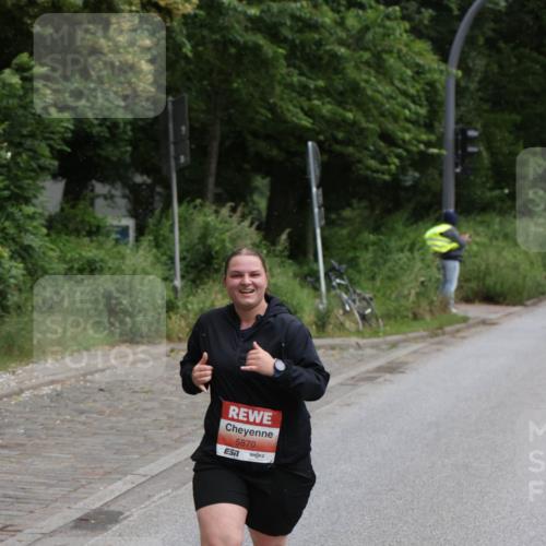 14.06.2026 - REWE Women's Run Jannik Wohlers http://msf.ph/oto/9813232 14.06.2026 11:07:12 Laufen 5870, 7 meine-sportfotos.de