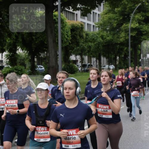 14.06.2026 - REWE Women's Run Jannik Wohlers http://msf.ph/oto/9813241 14.06.2026 10:40:01 Laufen 5764, 5373, 5954, 5058 meine-sportfotos.de