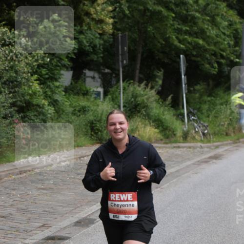 14.06.2026 - REWE Women's Run Jannik Wohlers http://msf.ph/oto/9813245 14.06.2026 11:07:12 Laufen 5870 meine-sportfotos.de