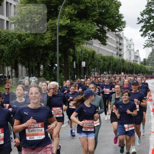 14.06.2026 - REWE Women's Run Jannik Wohlers http://msf.ph/oto/9813287 14.06.2026 10:40:07 Laufen 6025, 57, 7, 6031, 5948 meine-sportfotos.de