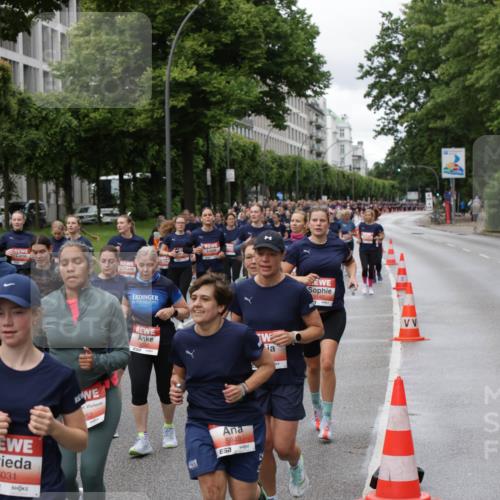 14.06.2026 - REWE Women's Run Jannik Wohlers http://msf.ph/oto/9813320 14.06.2026 10:40:09 Laufen 5031, 52, 5948, 7 meine-sportfotos.de